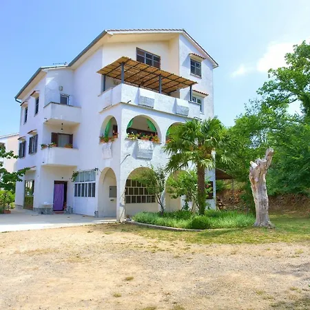 Apartman Mihael Malinska Exterior photo